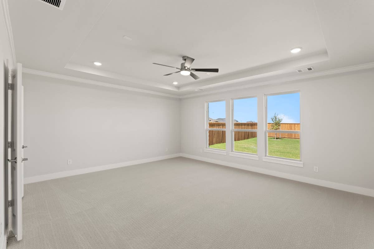 Sutton Fields - Photo 17