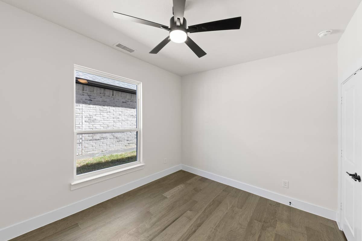 Edgewood Creek - Photo 10