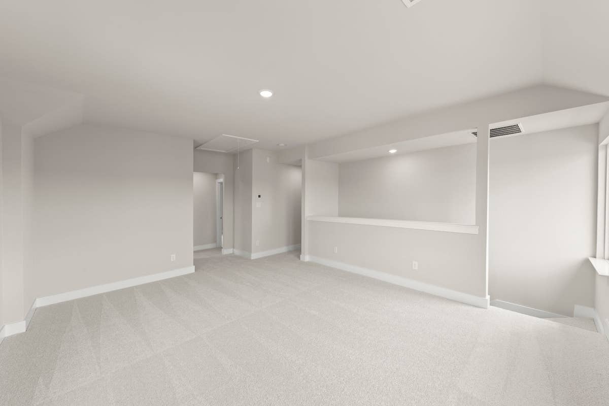 Solterra - Photo 27