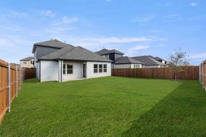 Brookfield - Photo 05