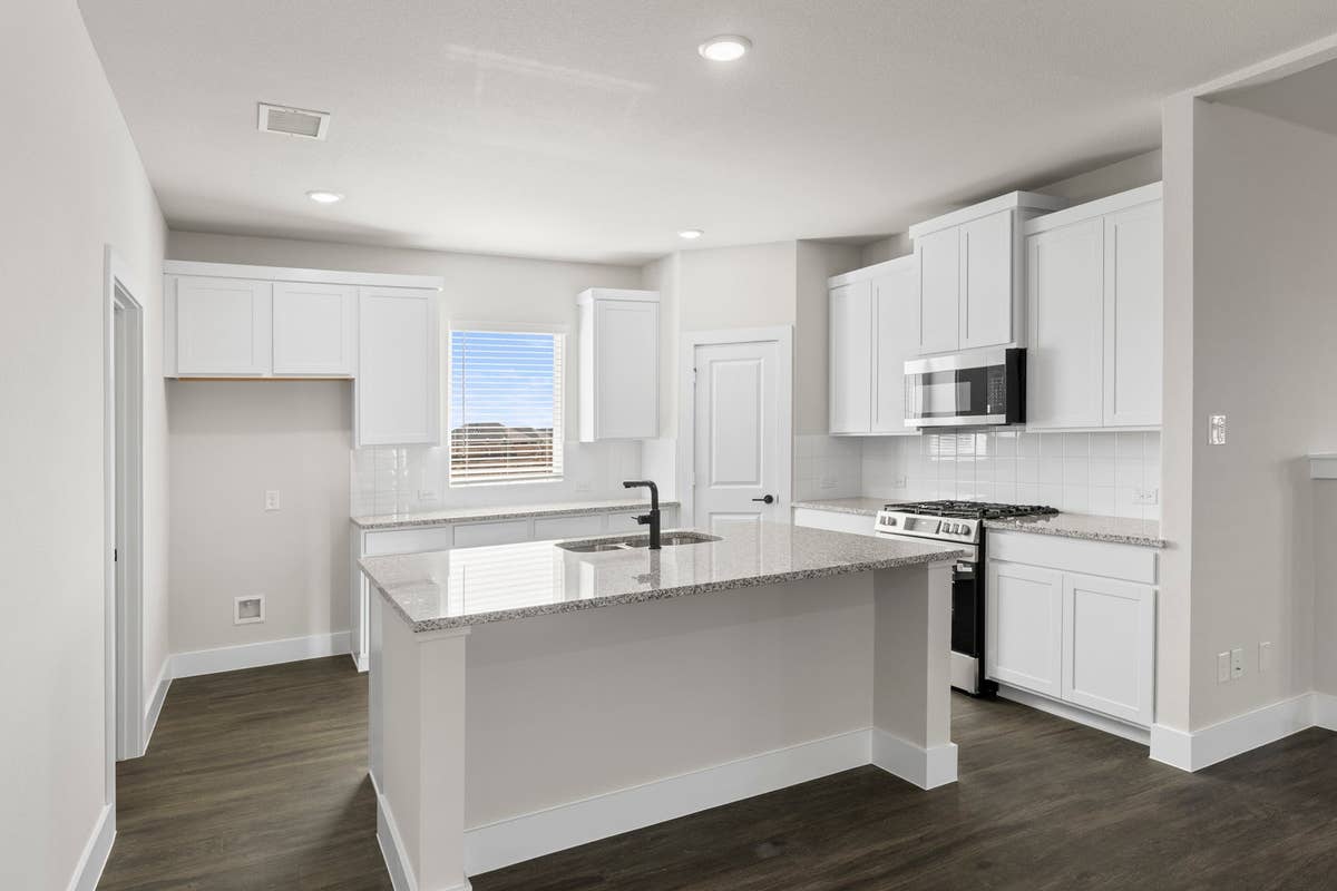 The Villages of Hurricane Creek - Photo 09