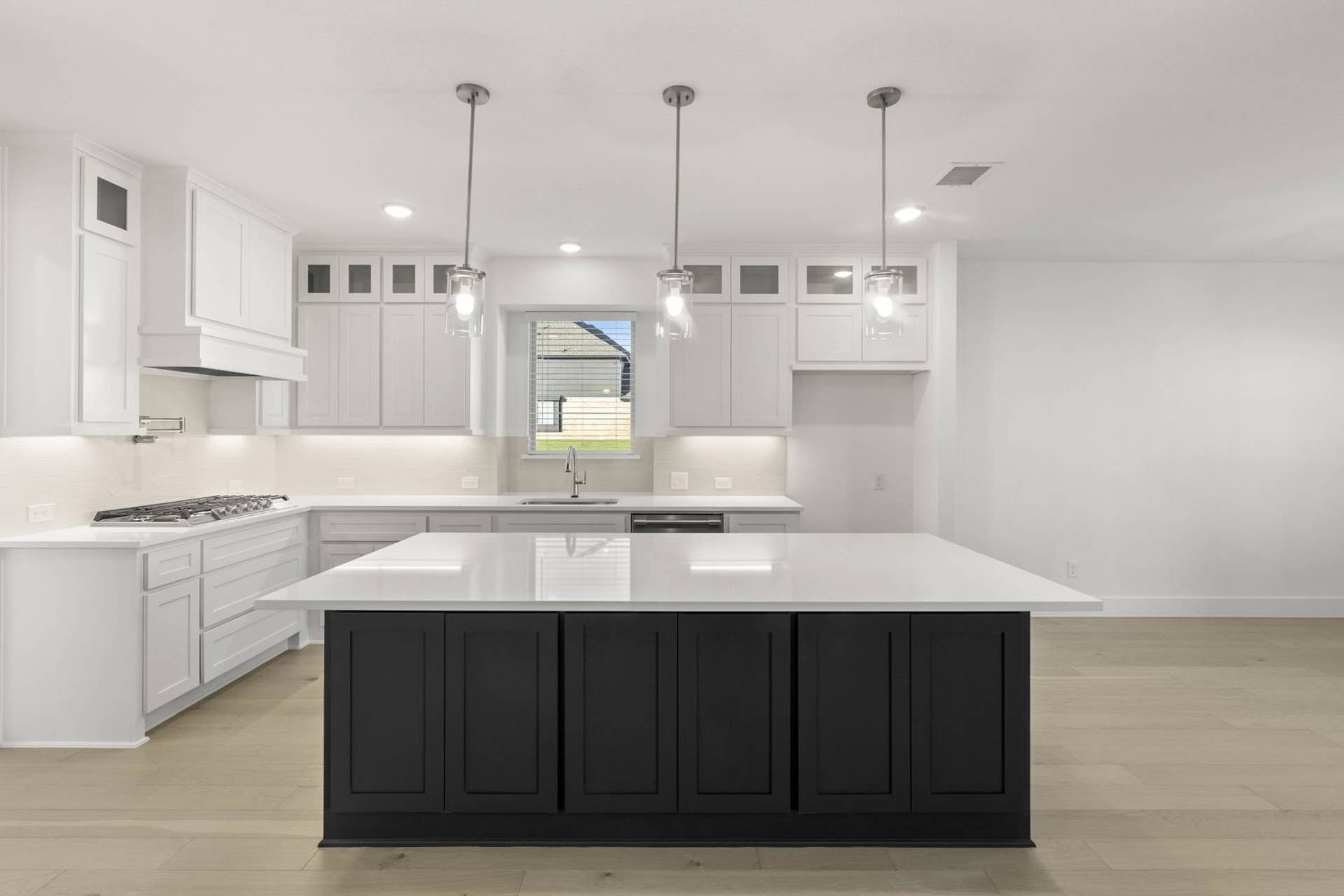 Broadmoor Estates - 13