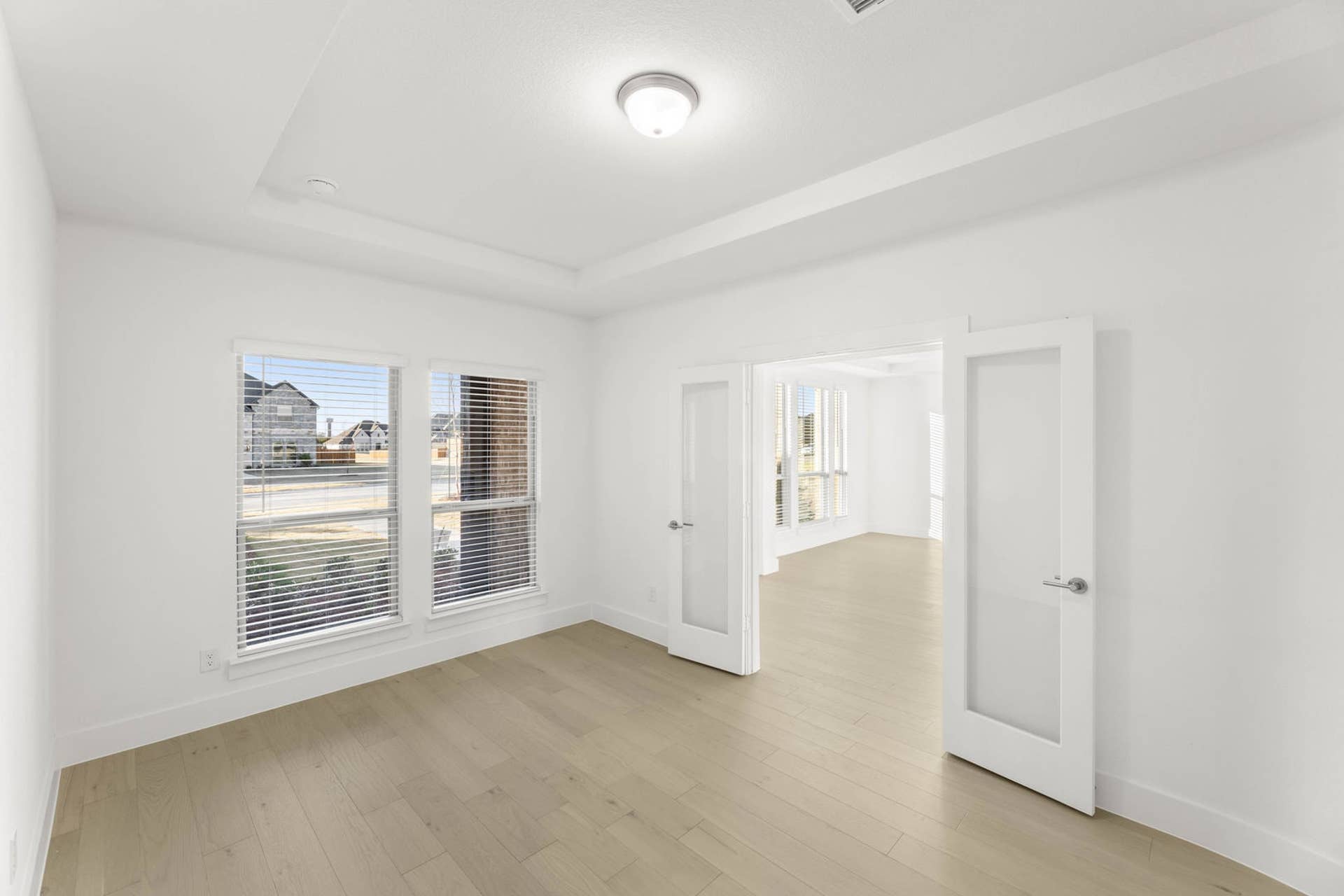 Broadmoor Estates - 09