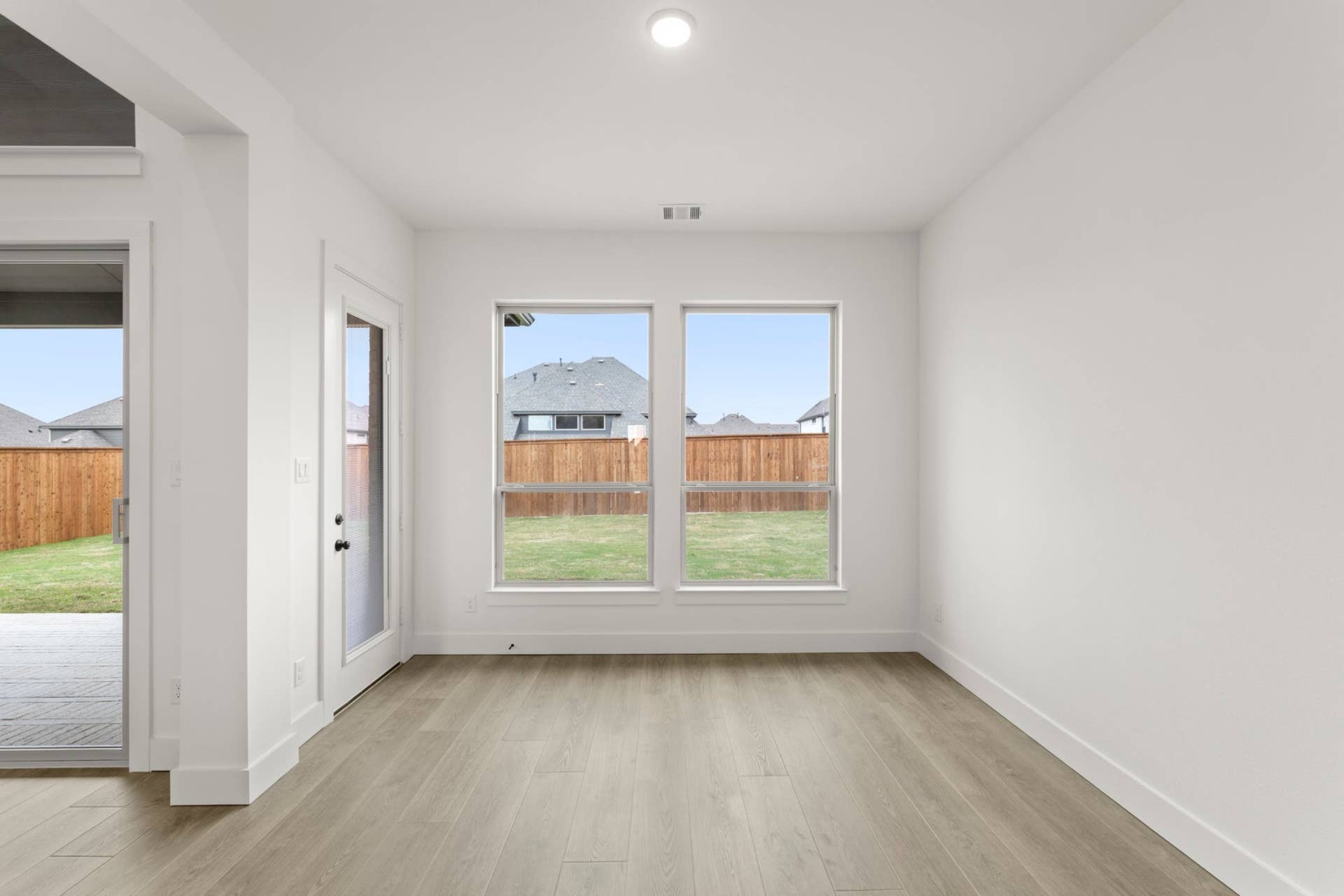 Cambridge Estates - 16