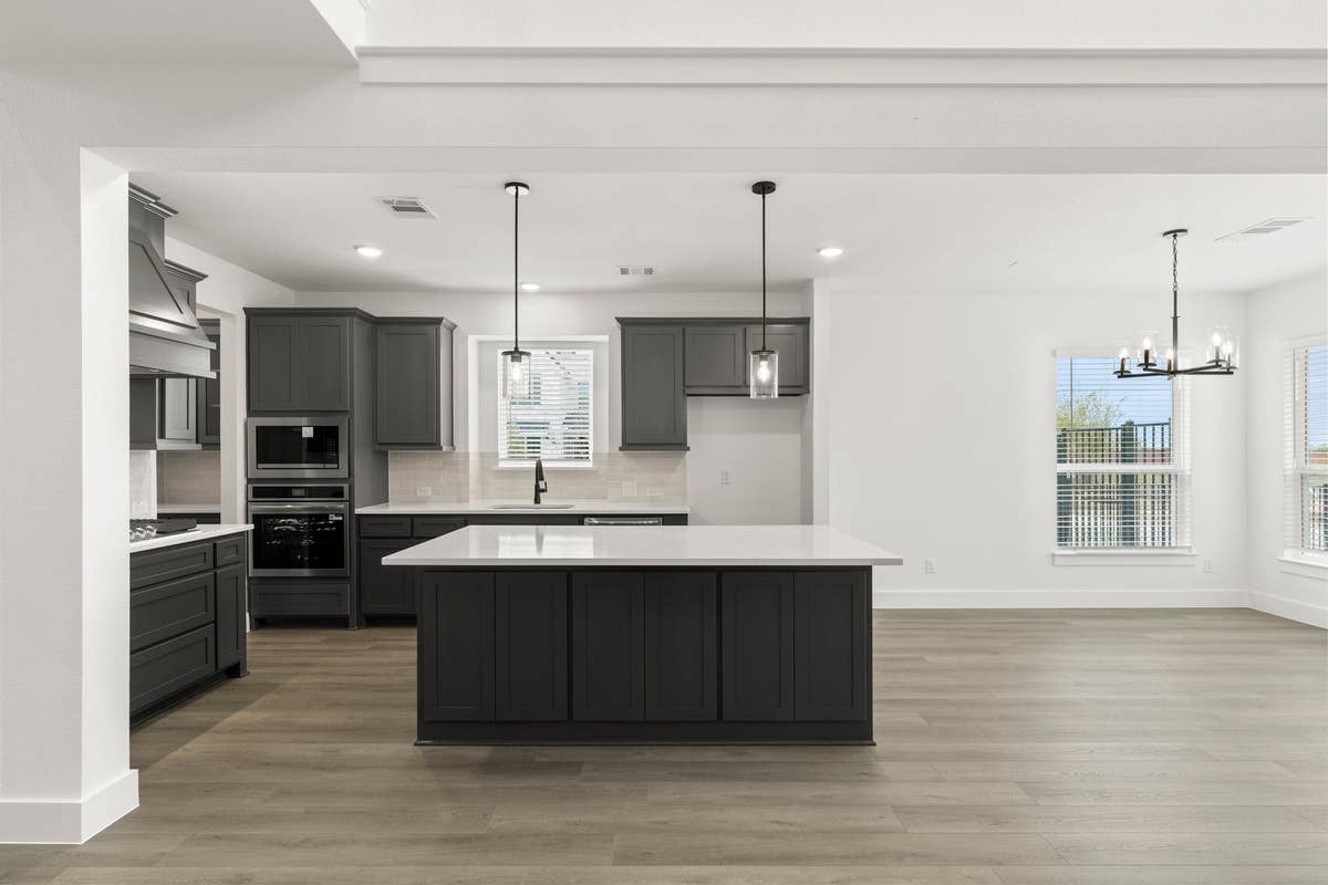 Villages of Creekwood - Photo 17