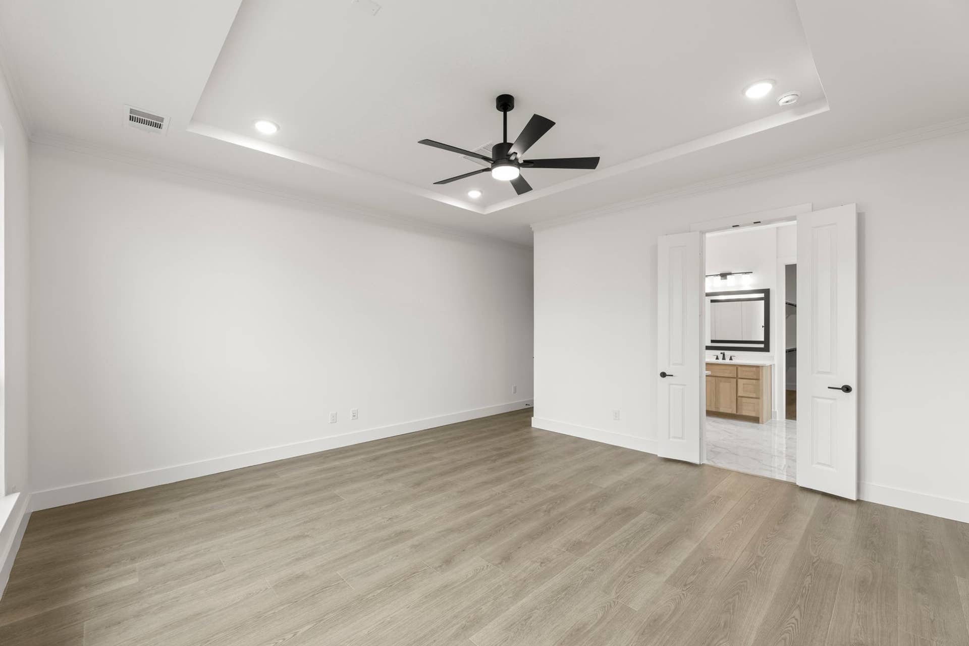 Cambridge Estates - 19