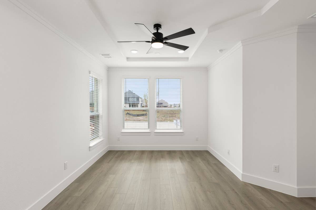 Villages of Creekwood - Photo 08