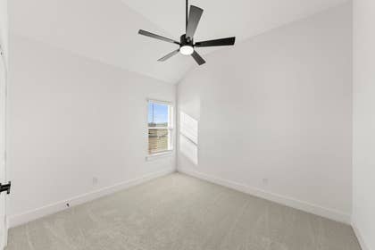 Edgewood Creek - Photo 11