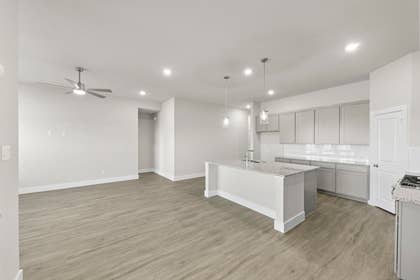 Las Lomas - Photo 15