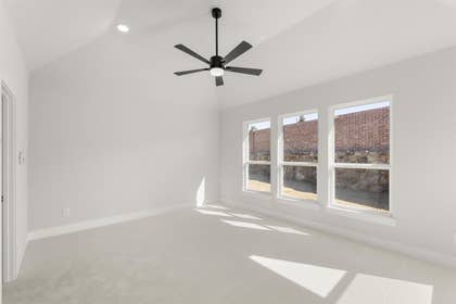 Edgewood Creek - Photo 20