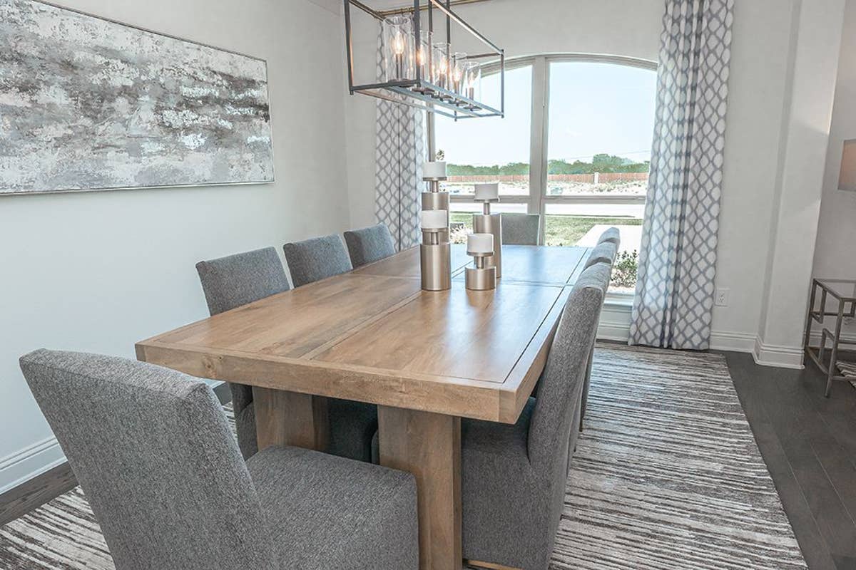 Broadmoor Estates - 04