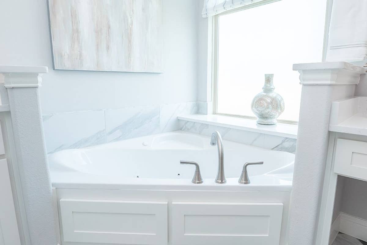 Broadmoor Estates - 20