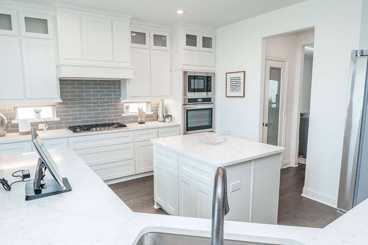 Broadmoor Estates - 13