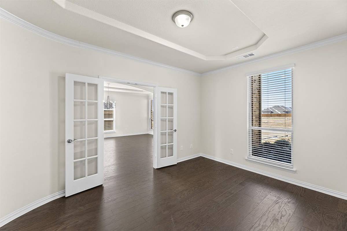 Broadmoor Estates - Photo 06