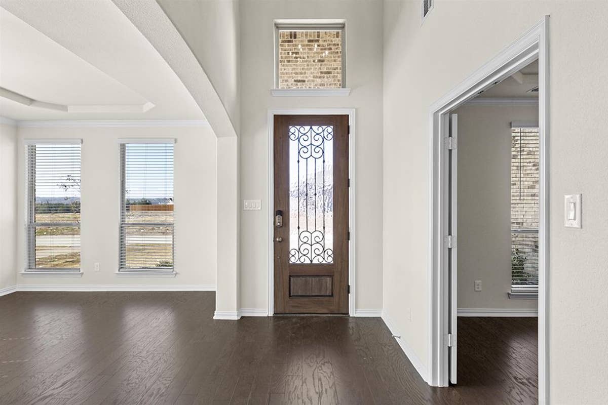Broadmoor Estates - Photo 05