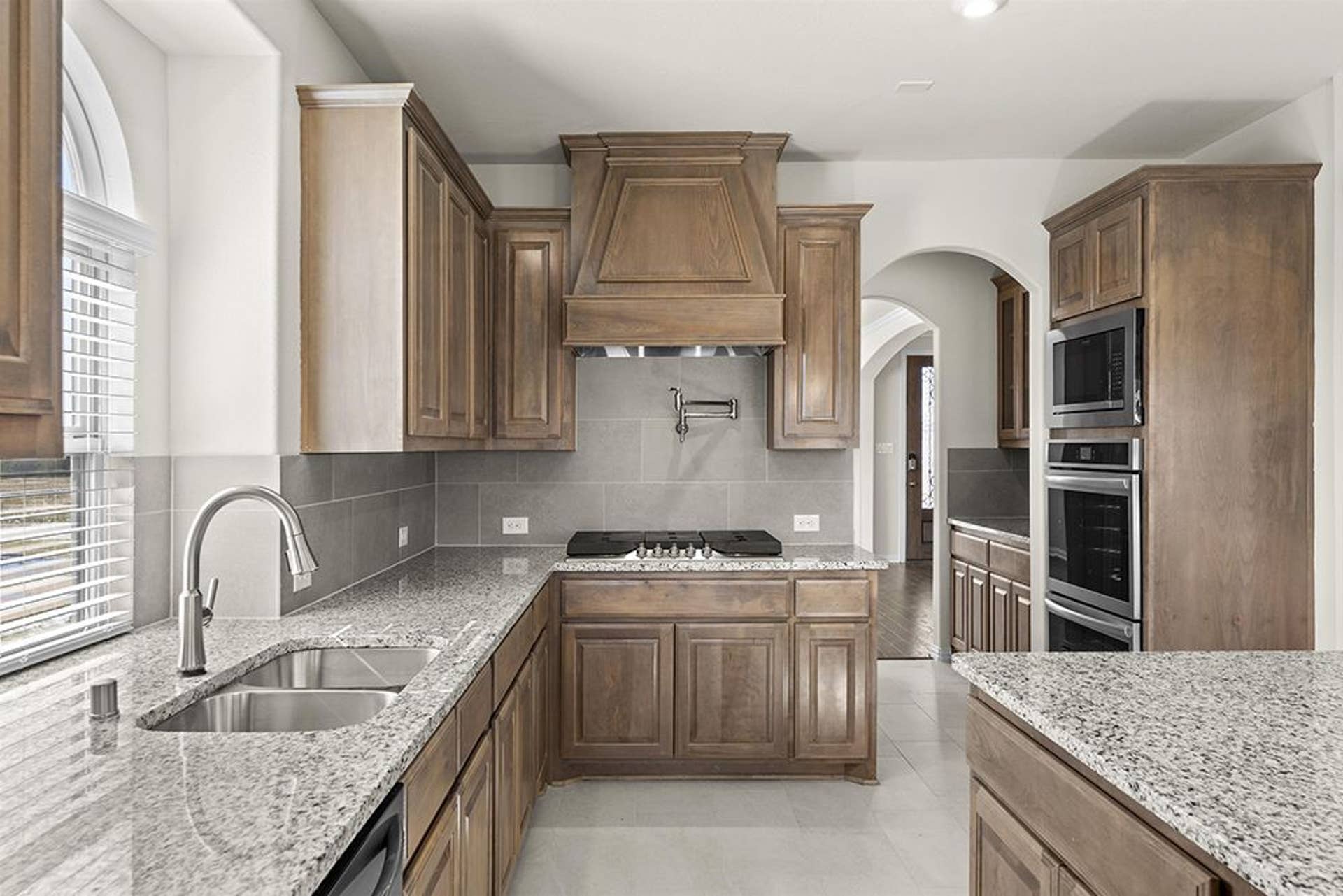Broadmoor Estates - 12