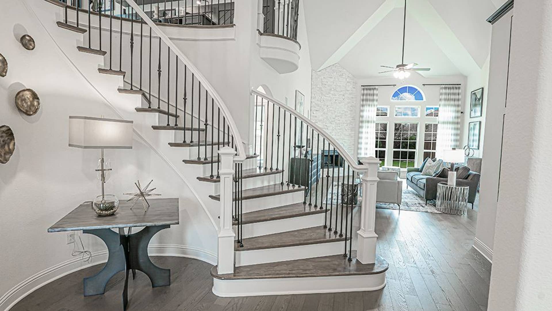 Mira Lagos Crossing - 03