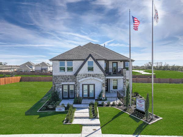 The Villages of Hurricane Creek: New Homes in Anna, TX starting from $290's