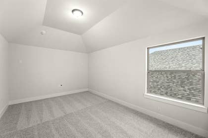Solterra - Photo 28