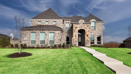 Broadmoor Estates - Photo 01