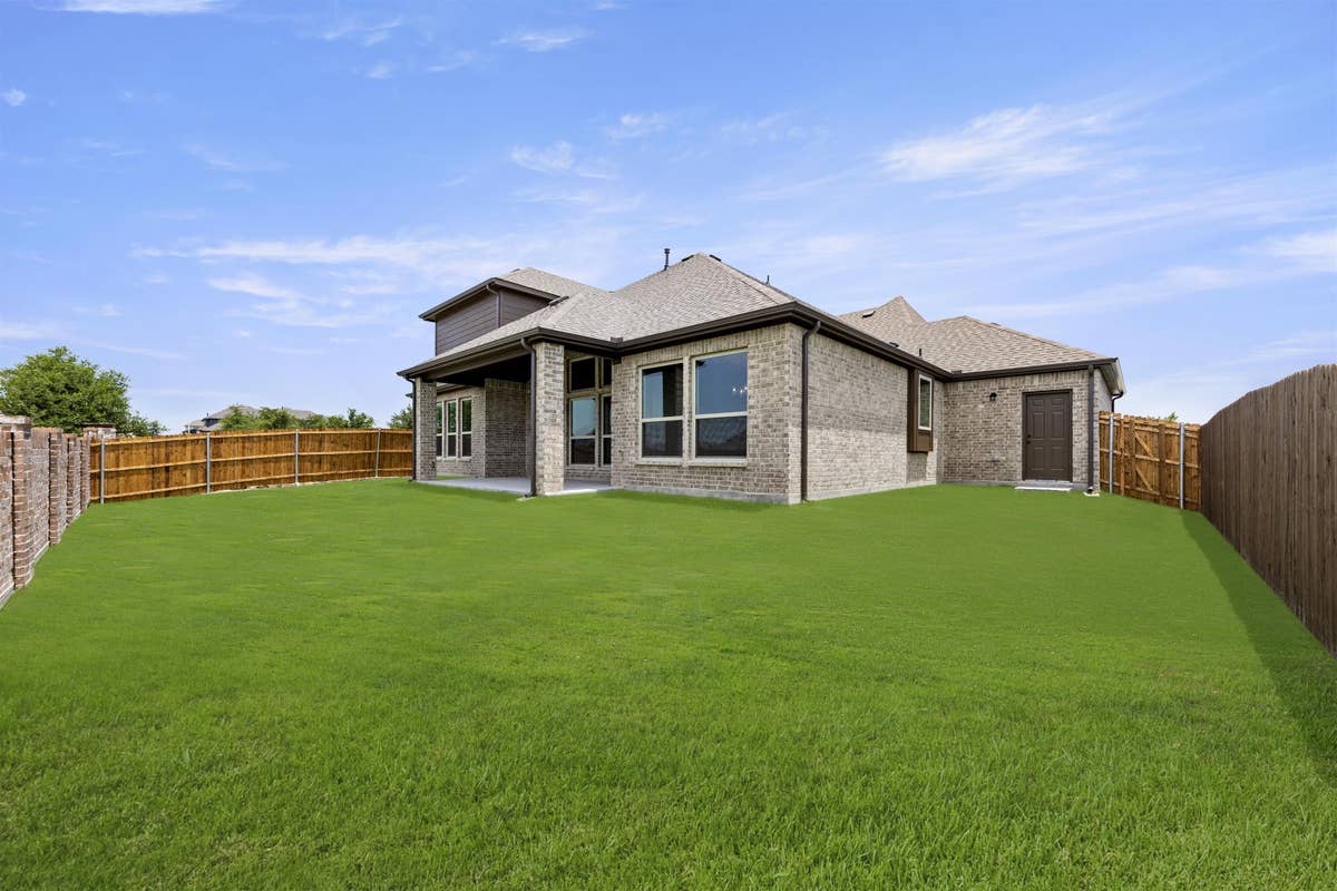 Woodcreek - Photo 05