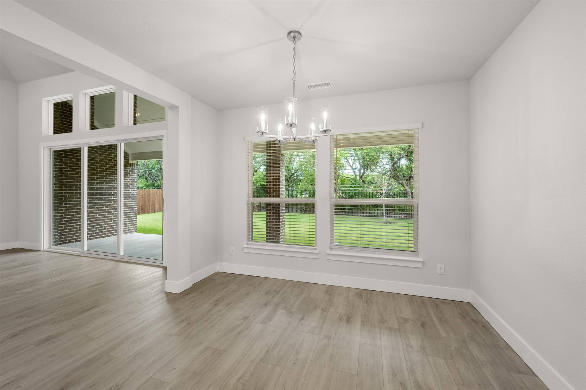 Oaks of North Grove - 17