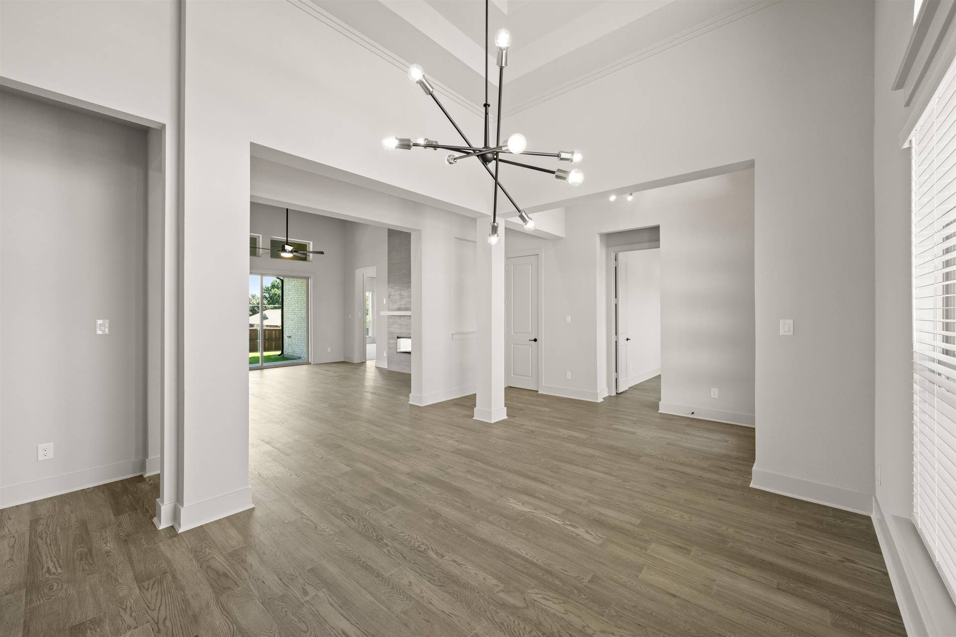 Broadmoor Estates - 08