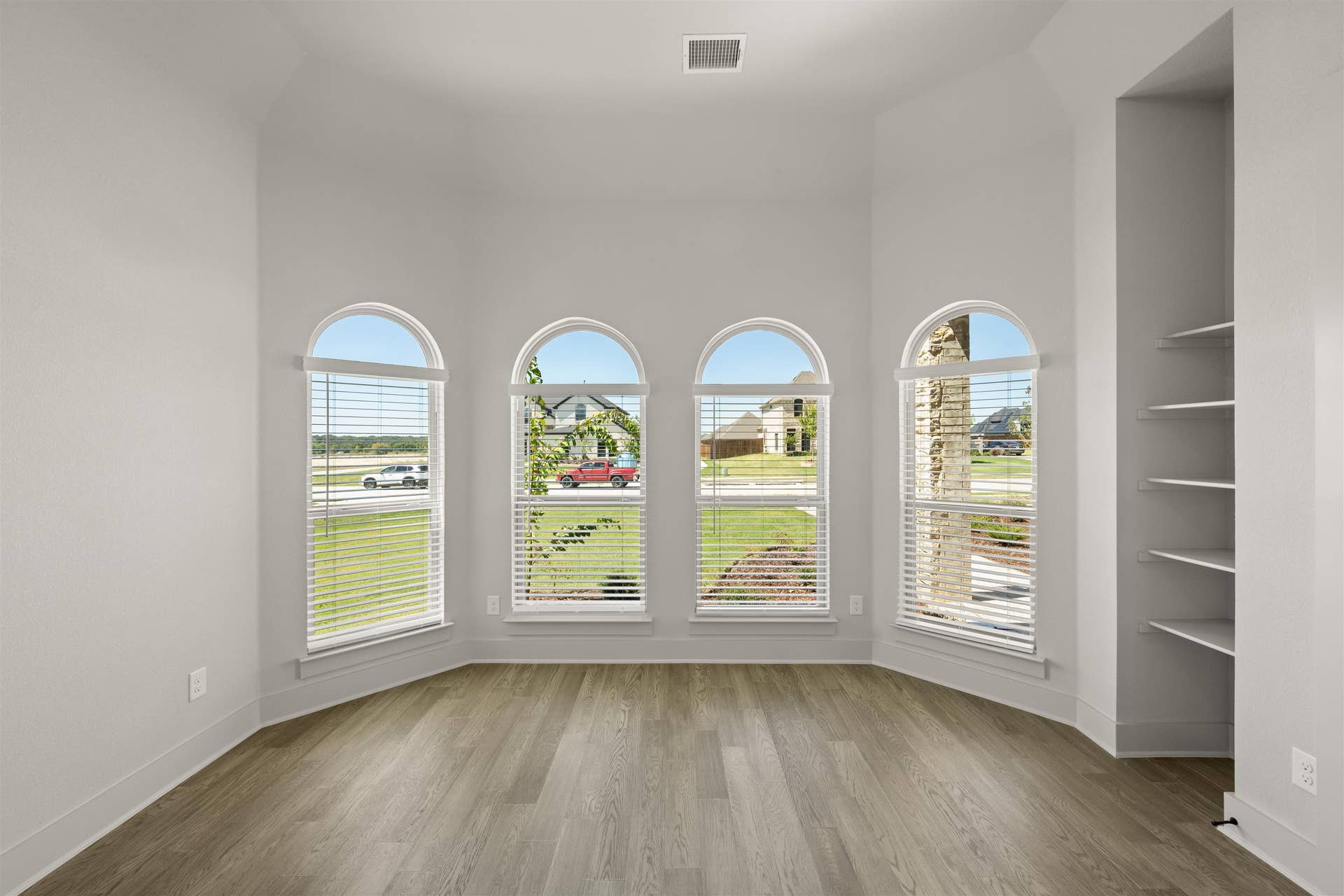 Broadmoor Estates - 10
