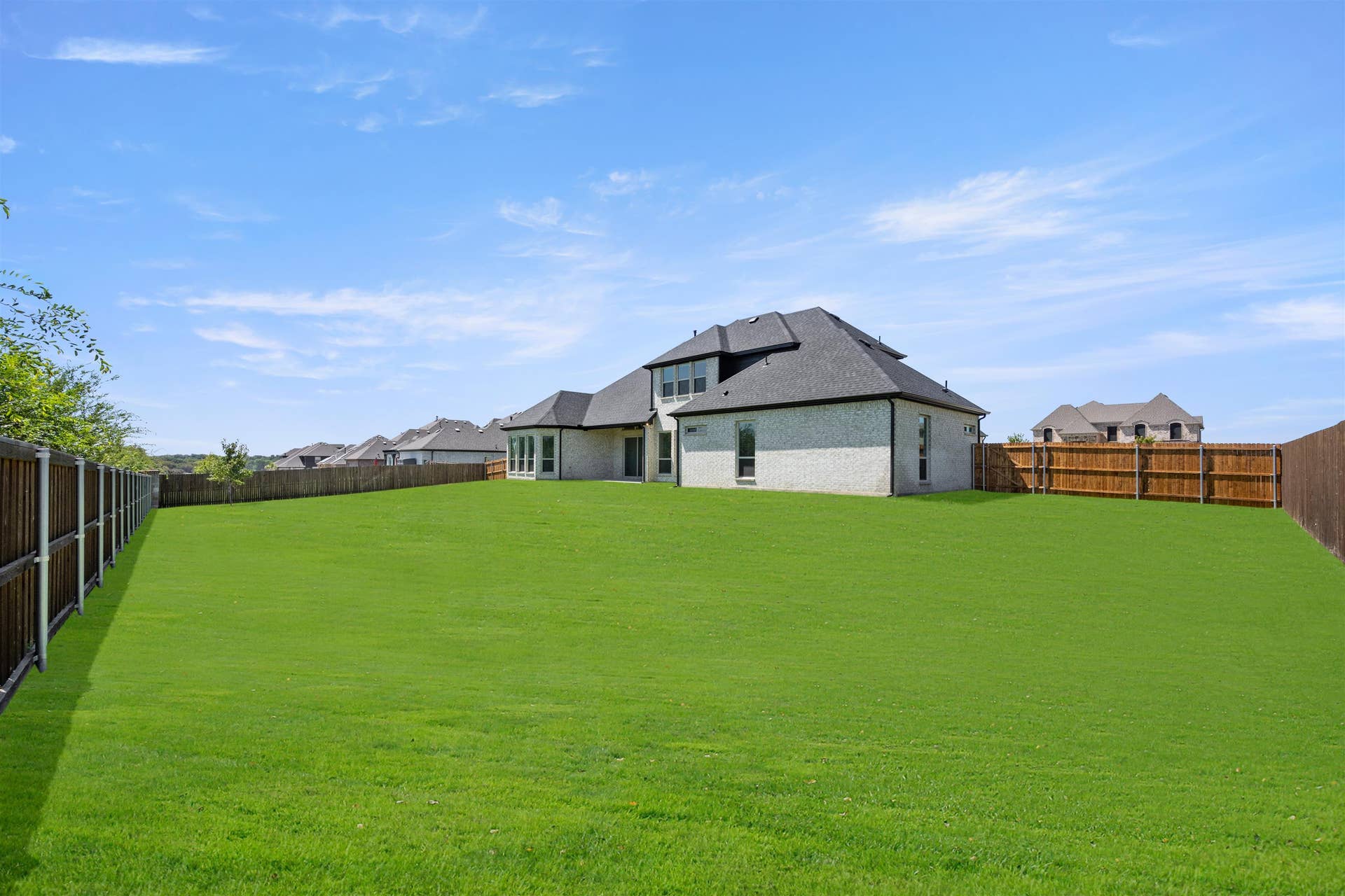 Broadmoor Estates - 07