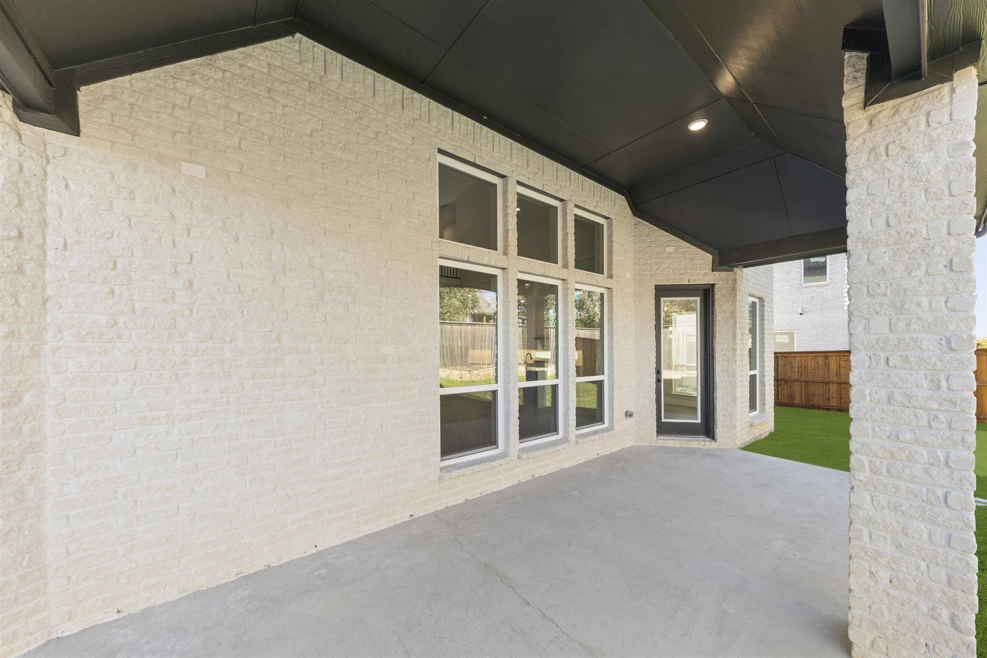 Wellspring Estates - 05