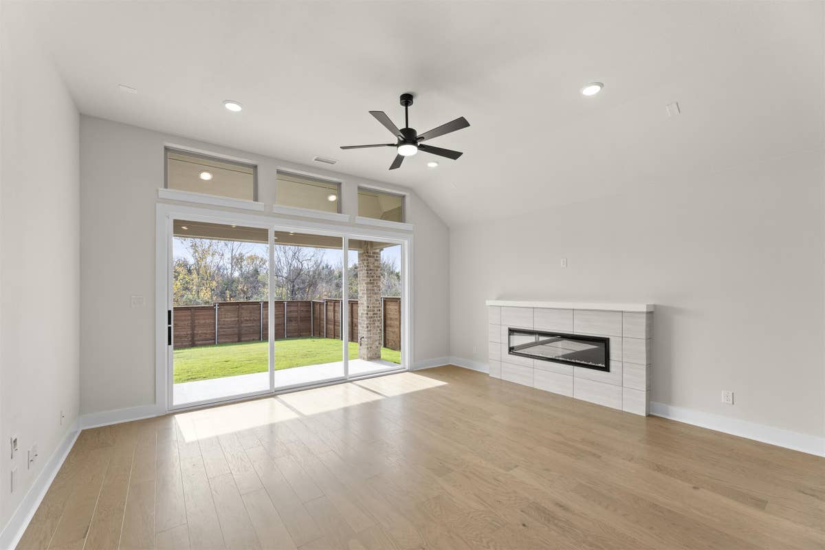Solterra - Photo 17