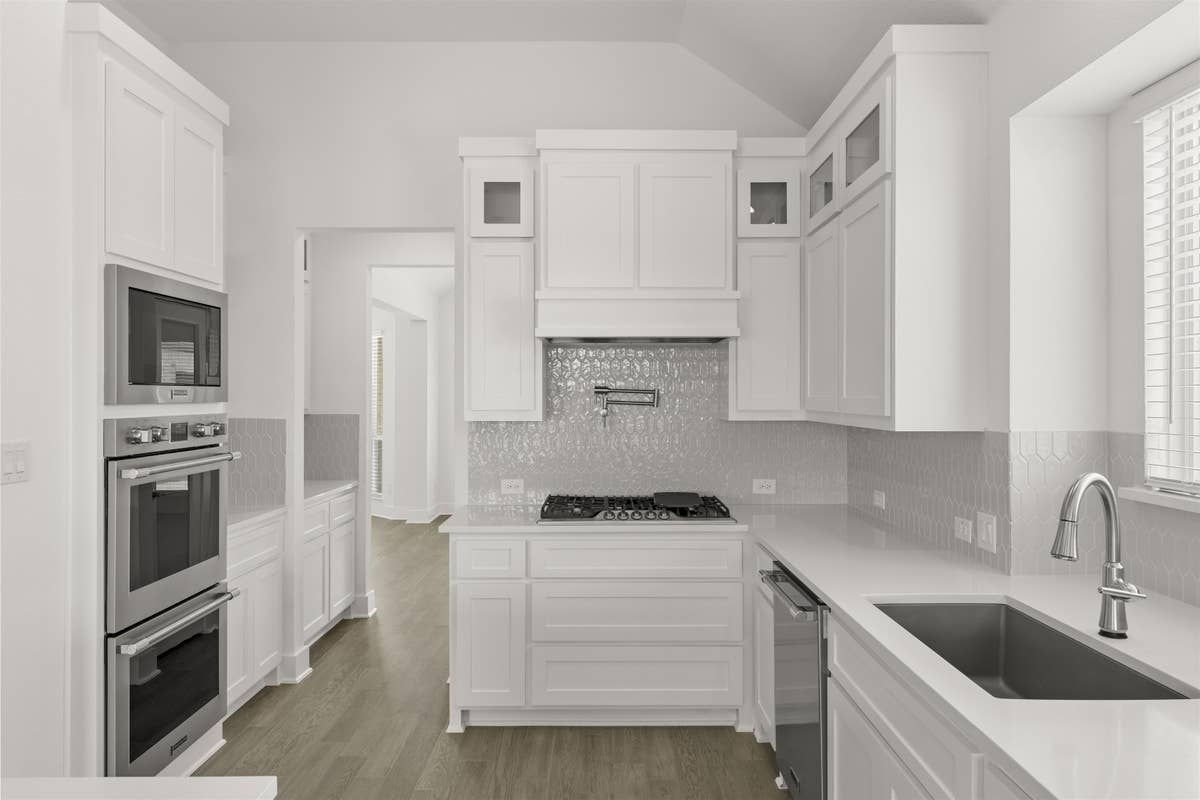 Broadmoor Estates - Photo 14