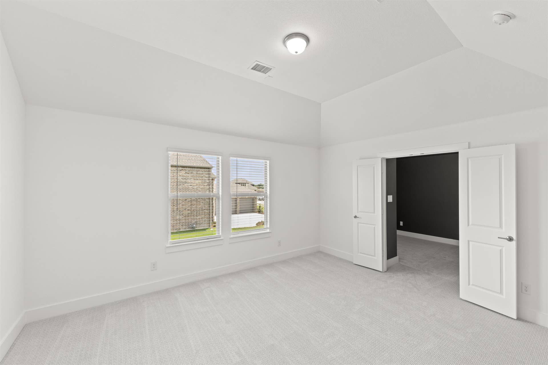 Broadmoor Estates - 26