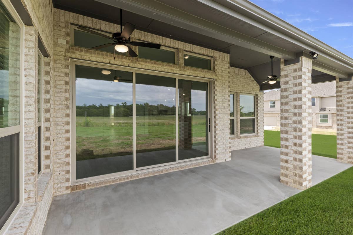 Broadmoor Estates - Photo 03