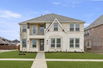 Villages of Creekwood - Photo 01