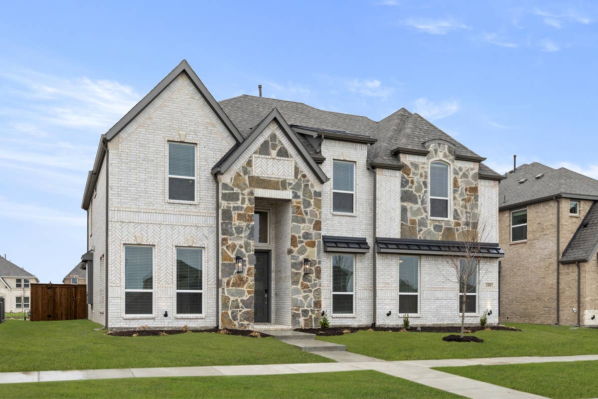 Villages of Creekwood - Photo 02