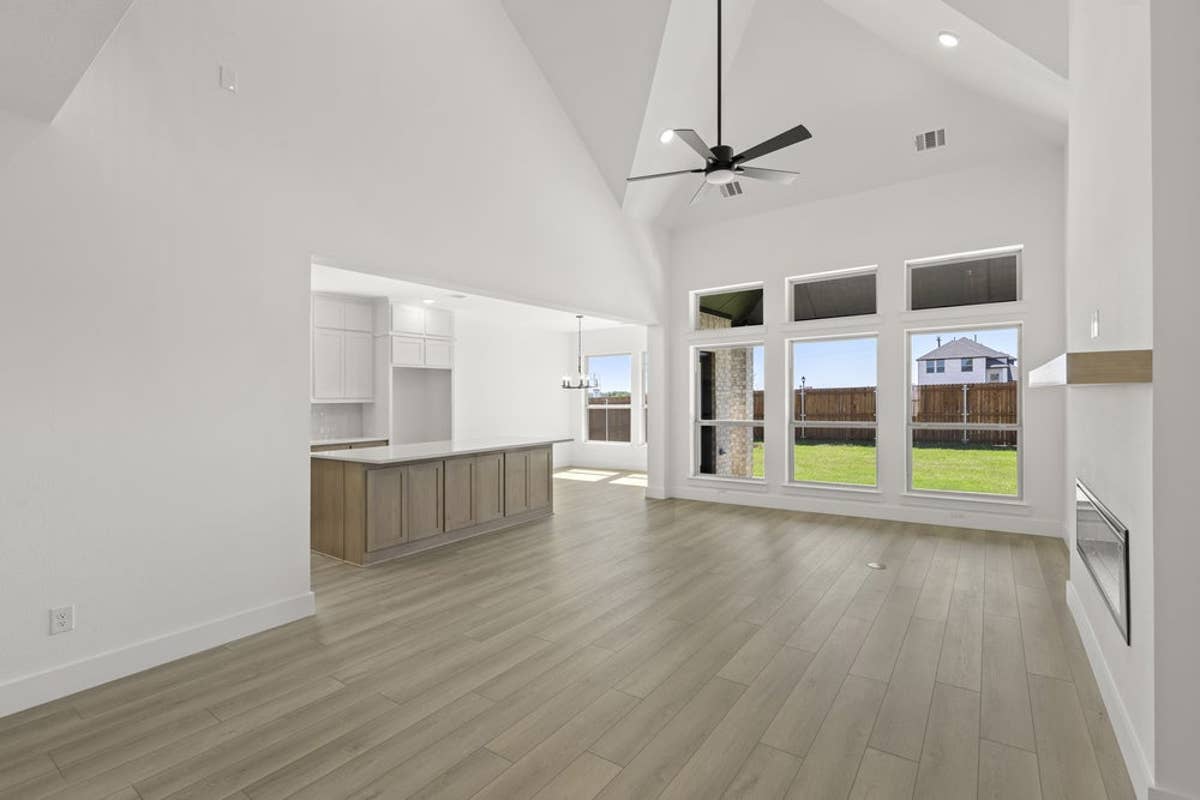 Brookfield - Photo 17