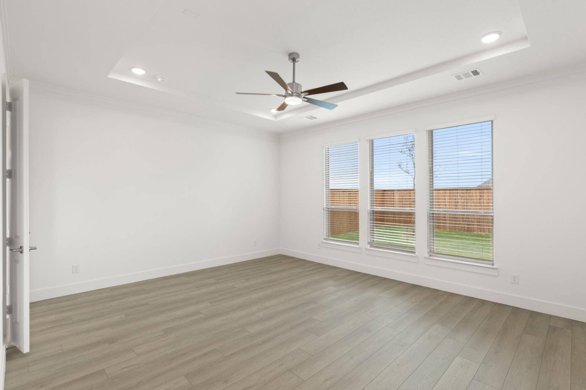 Cambridge Estates - 18