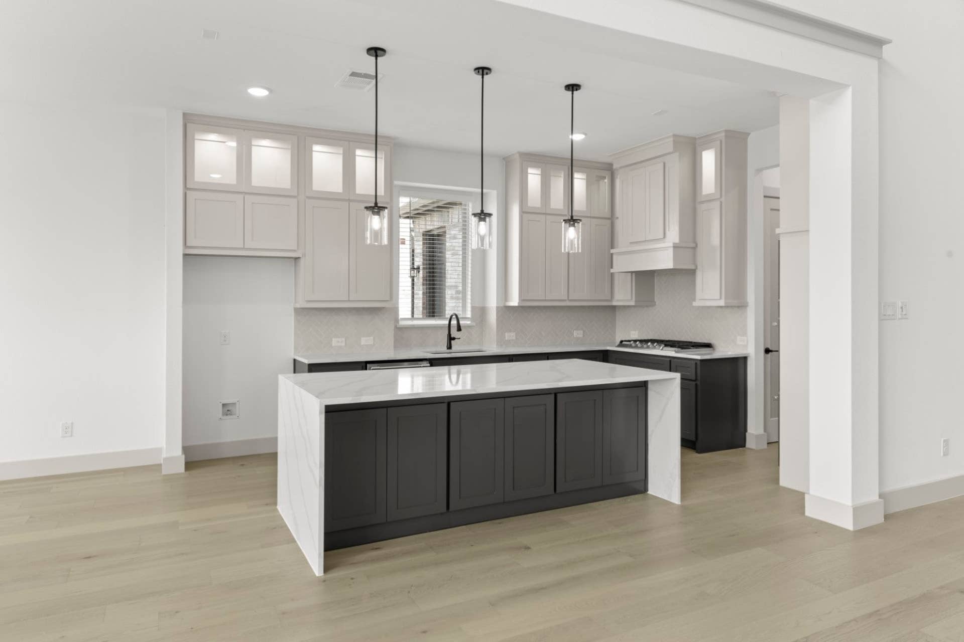 Cambridge Estates - 12