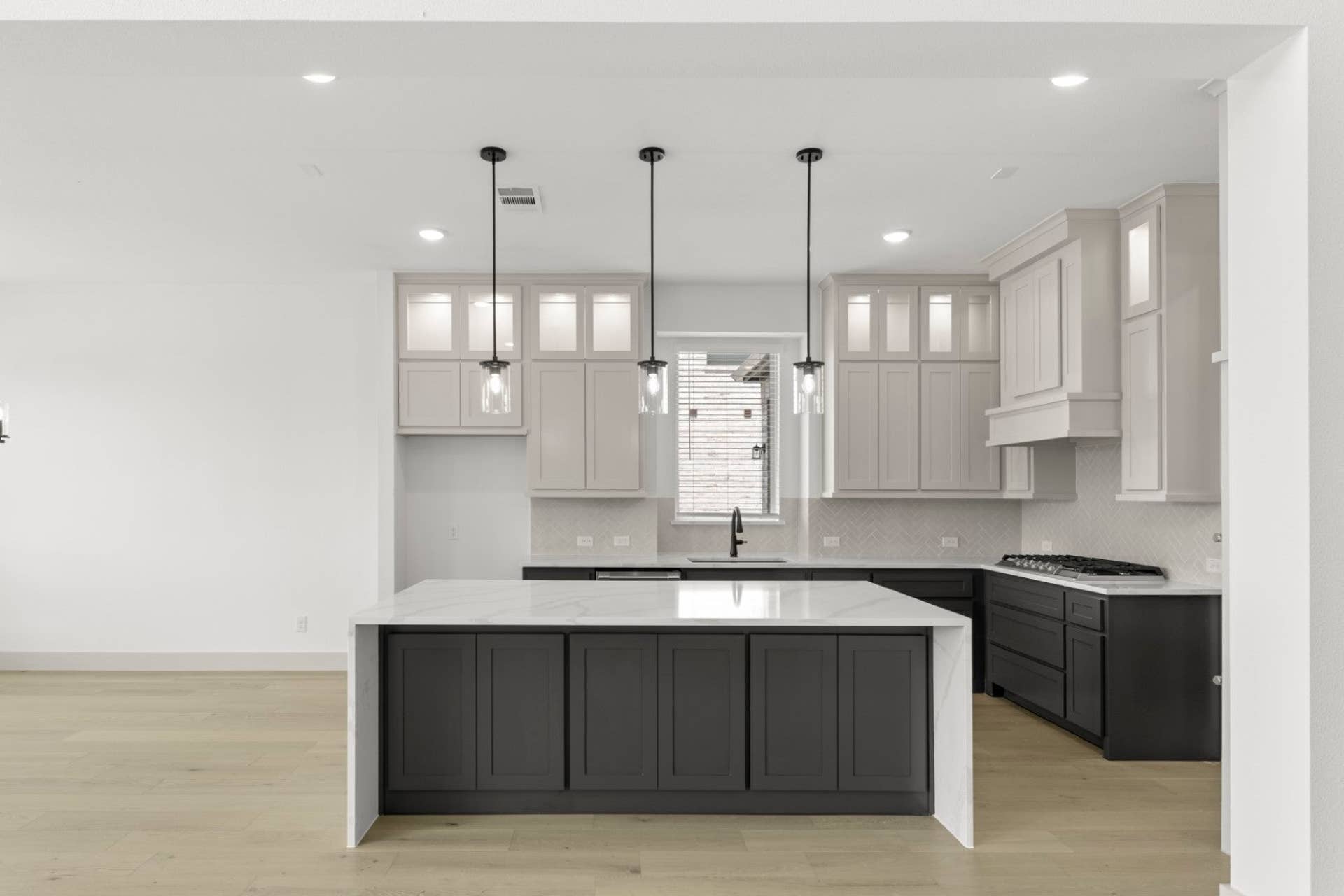 Cambridge Estates - 15
