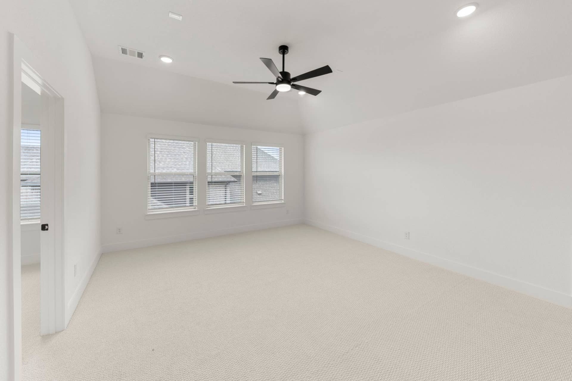 Cambridge Estates - 24