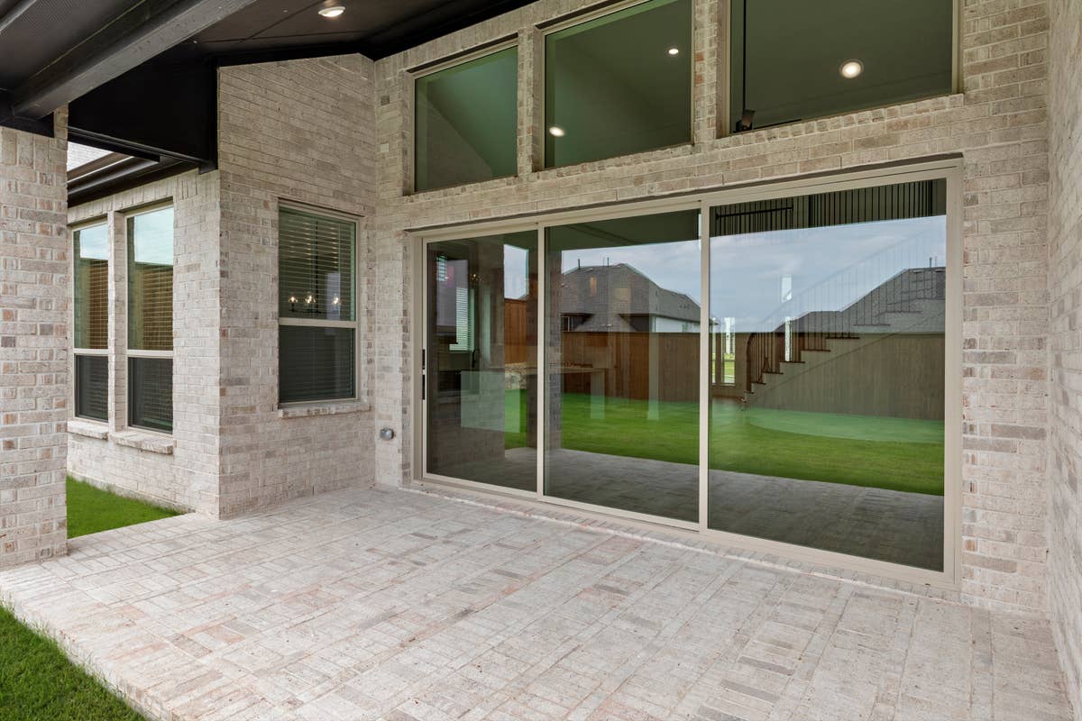 Cambridge Estates - Photo 02