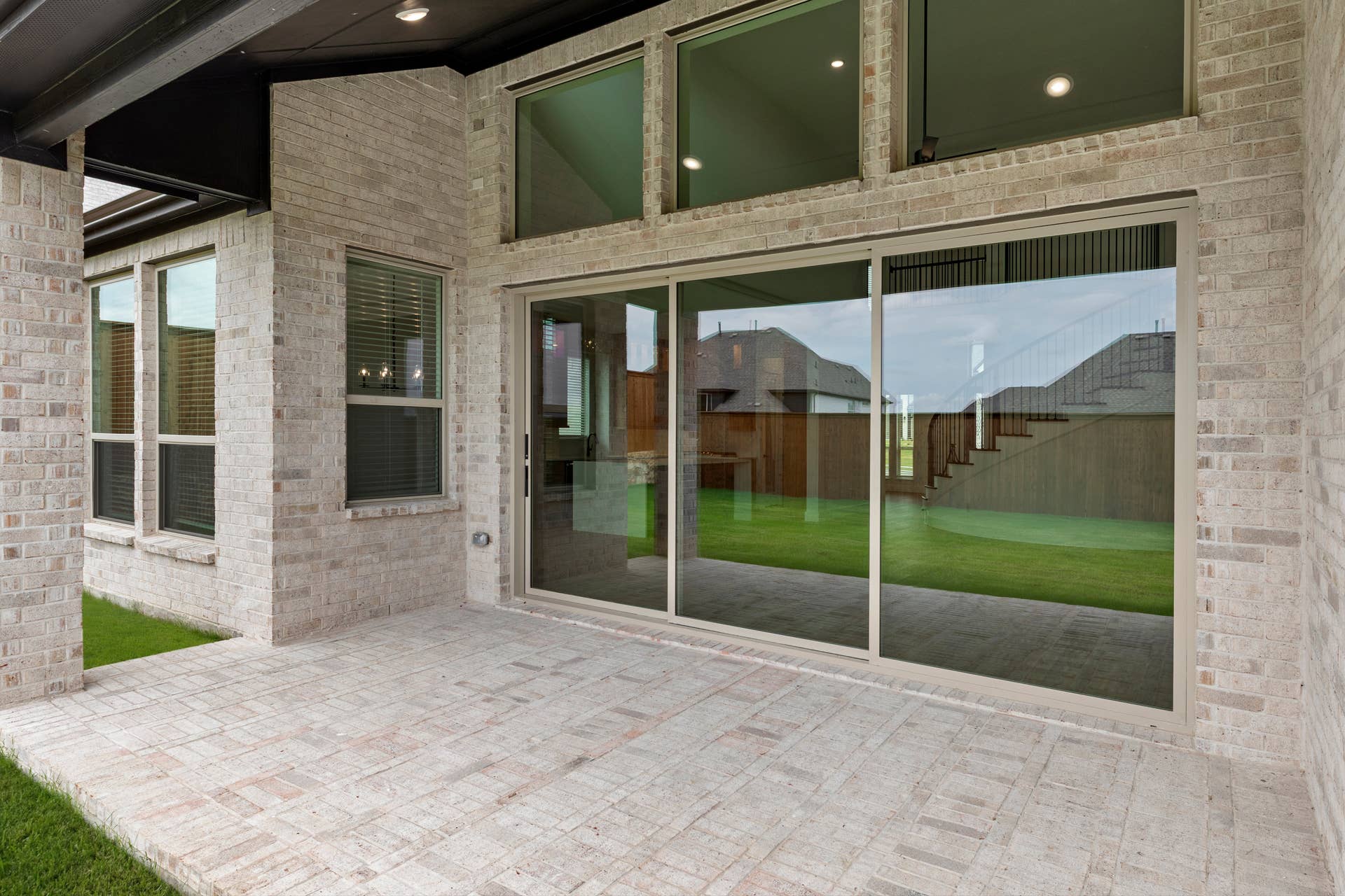 Cambridge Estates - 03