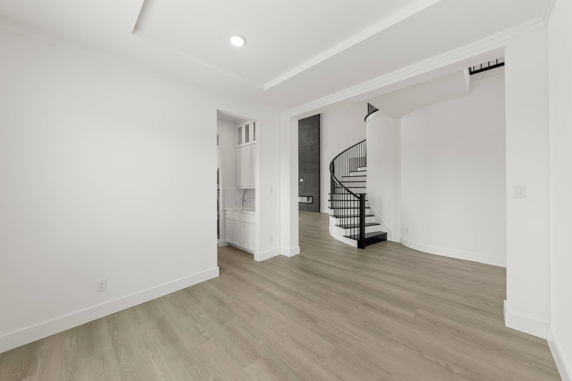 Cambridge Estates - 10