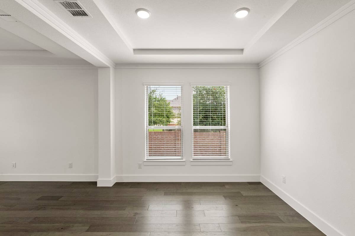 Woodcreek - Photo 09