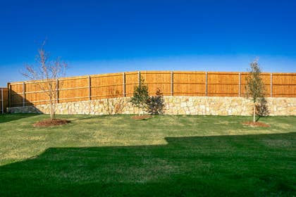 Woodcreek - Photo 03