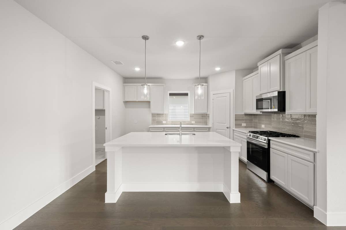 The Meadows - Photo 08