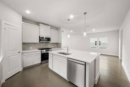 The Meadows - Photo 09