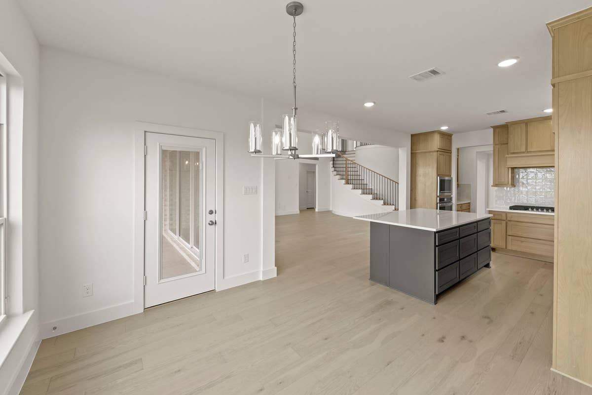 Sutton Fields - Photo 16