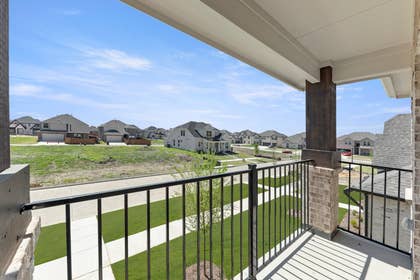 Villages of Creekwood - Photo 03